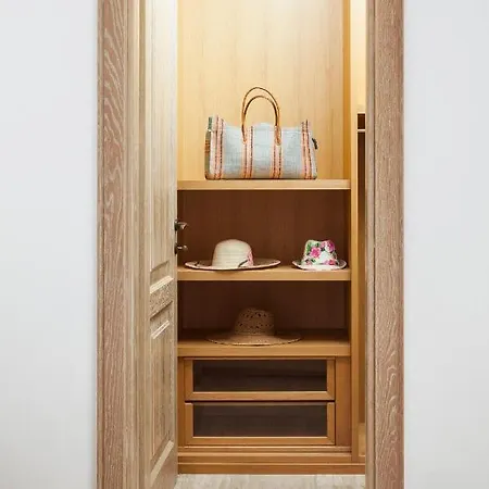 Excellent Mykonos Apollo 3 Bedrooms Stunning Sea Views * Psarrou